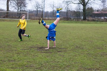 Bild 314 - C-Juniorinnen FSG-BraWie 08 - TuS Tensfeld : Ergebnis: 0:8